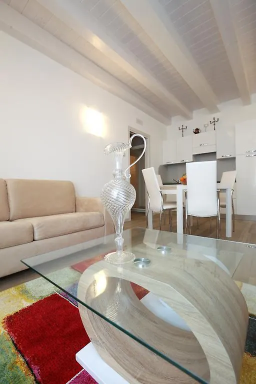 Venice Loft Marghera 0*,